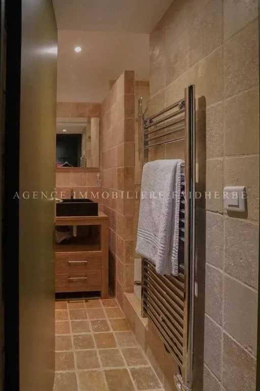 Salles de bain - Appartement Luxe avec Terrasse à Saint-Tropez