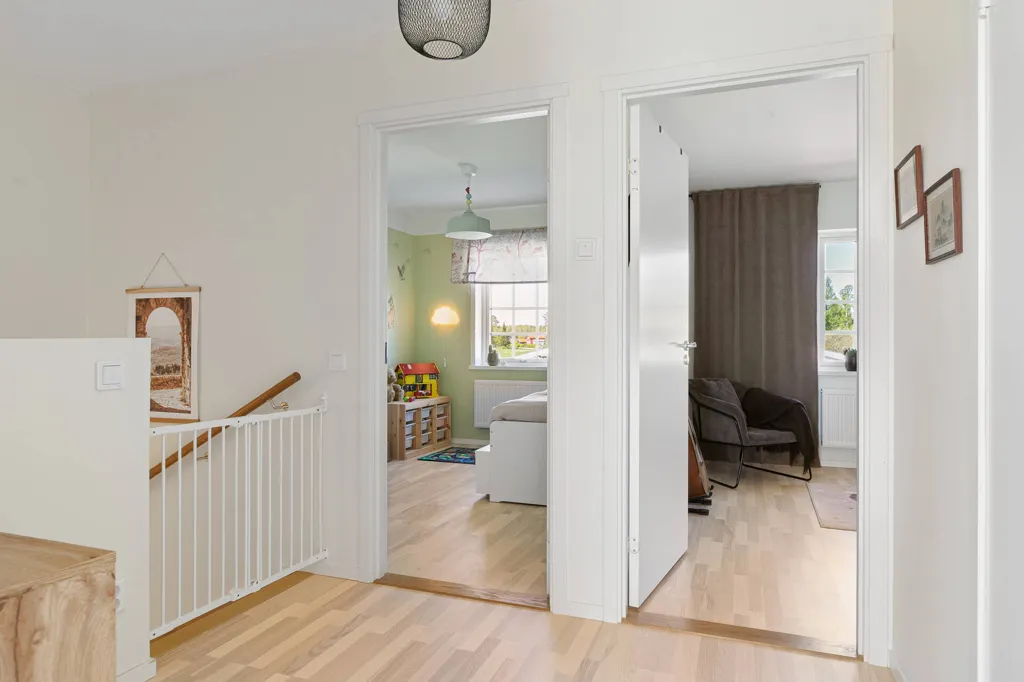 Hallway - Modern Bungalow with Garden in Säljan