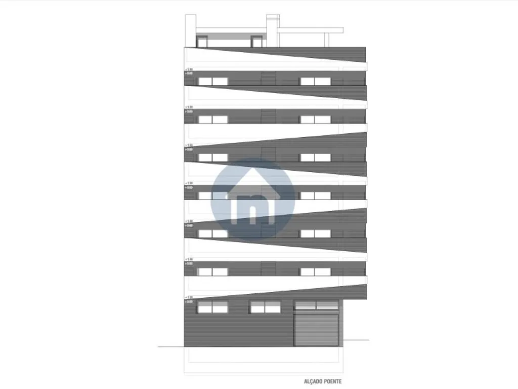 Luxury Apartment with Rooftop Pool in Monte Gordo