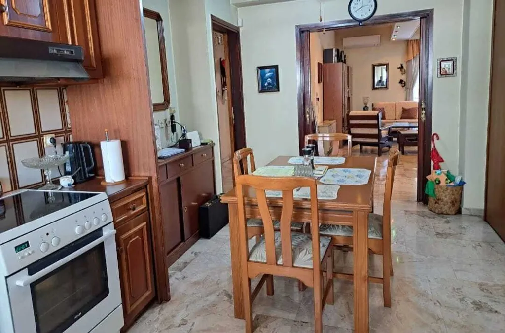 Söögituba - Penthouse with Panoramic Views in Athens
