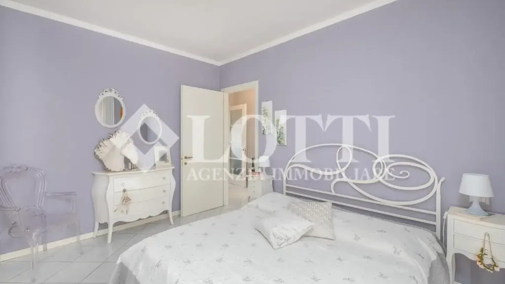 Magamistoad - Triplex with Terrace in Pontedera
