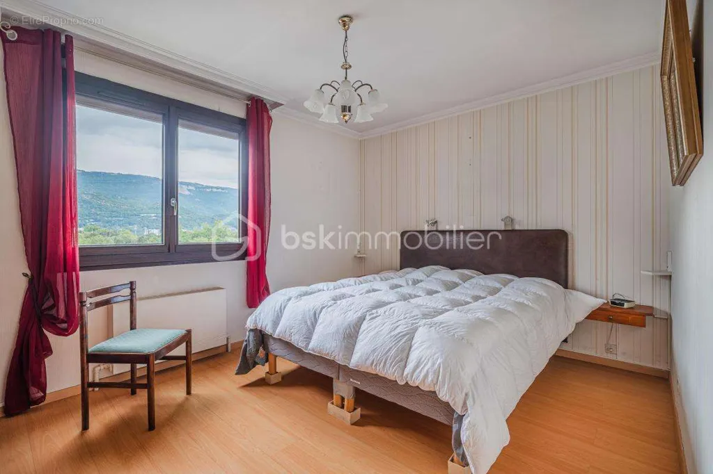 Magamistoad - Bright T4 Apartment with Balcony in Grenoble