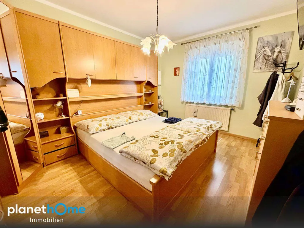 Camere da letto - Charming 4-Bedroom Apartment with Loggia in Stockerau