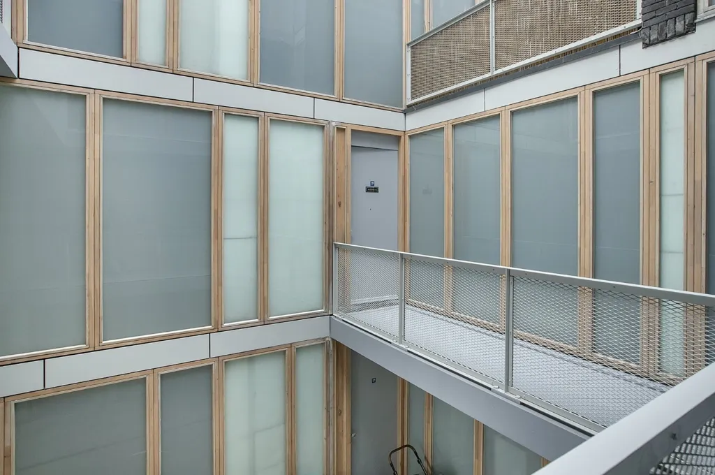 Garden - Stylish 3-Bedroom Apartment in Hoofddorp