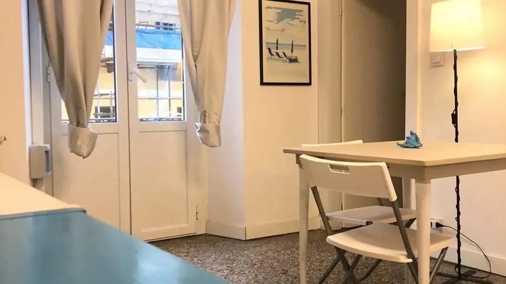 Sala da pranzo - Appartamento con vista mare a Varazze