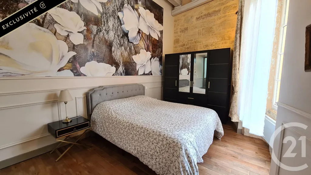 Chambres - Appartement Rénové avec Cheminée à Sarlat-la-Canéda