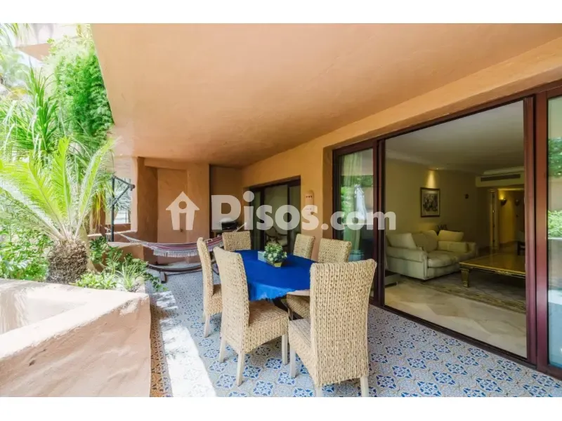 Terrass - Luxury Apartment with Jacuzzi Terrace in Estepona