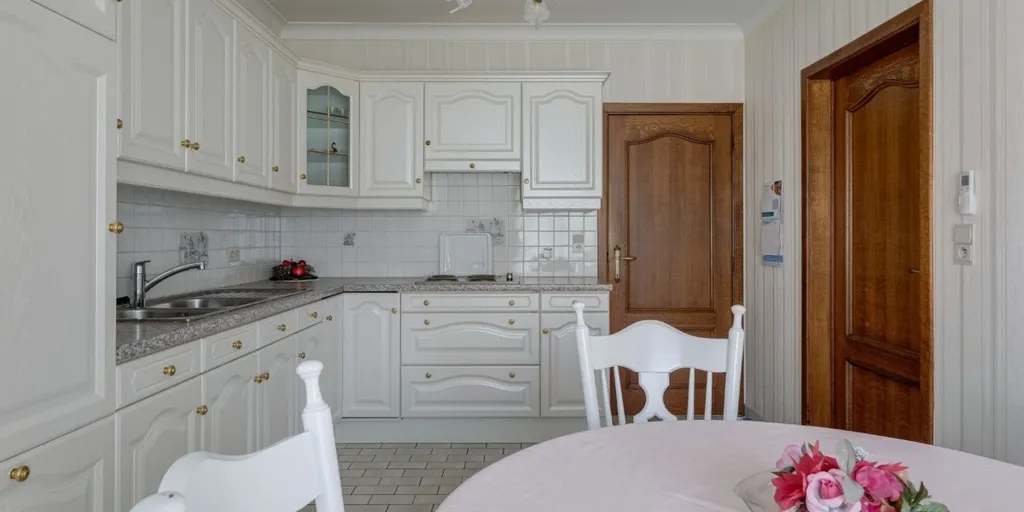 Salle à manger - Villa avec Double Garage près du Centre à Lindelhoeven
