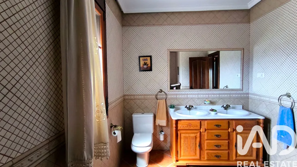 Vannitoad - Chalet with Large Garden in Colmenar de Oreja