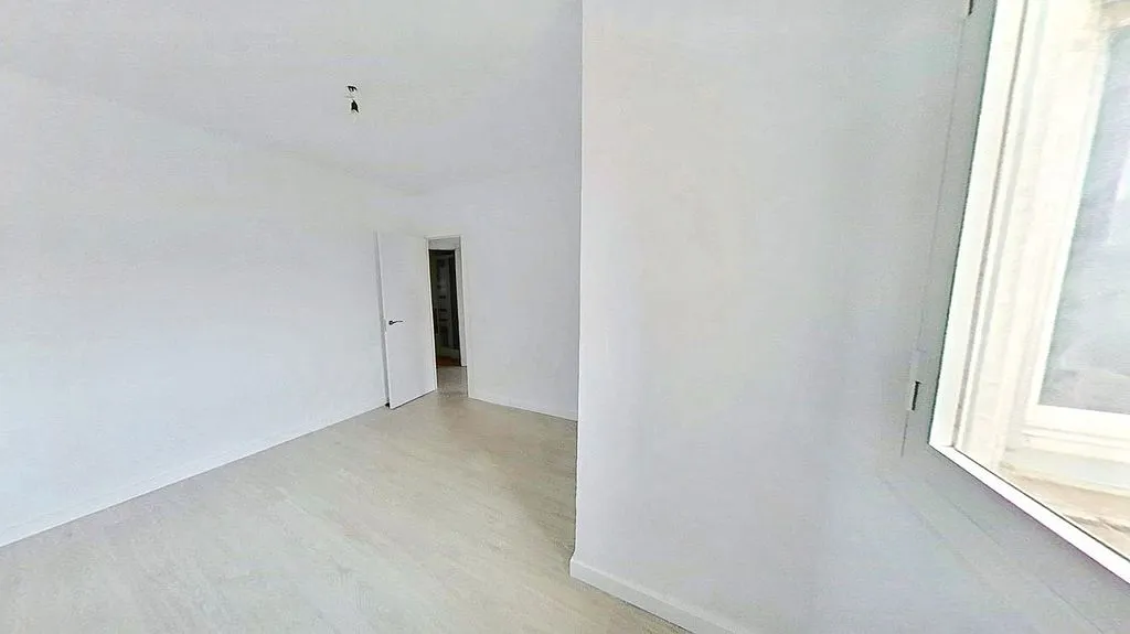 other_room