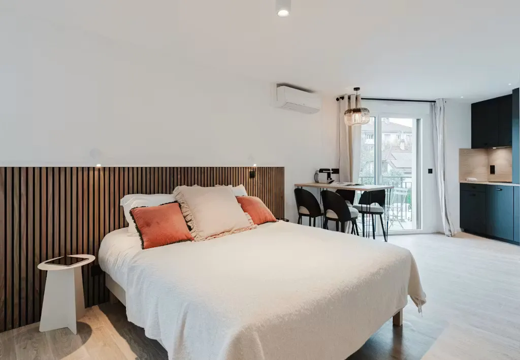 Chambres - Appartement avec Climatisation et Machine à Laver à Annecy