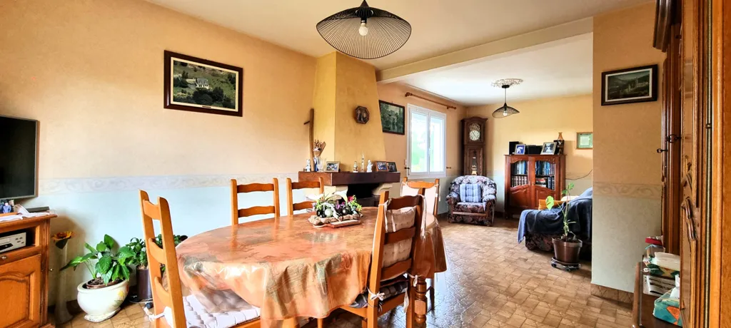 Salle à manger - Maison au Calme avec Jardin à Talensac