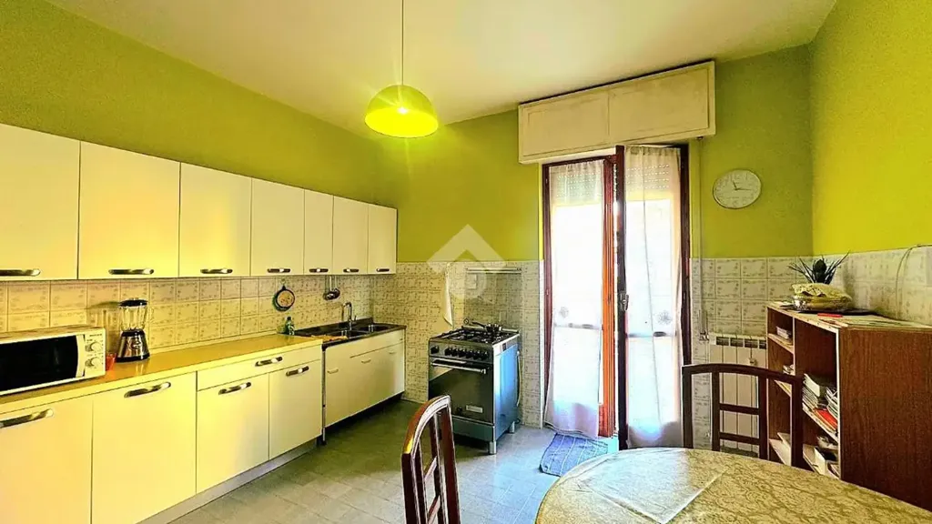Cuisine - Apartment with Terrace in Cairo Montenotte