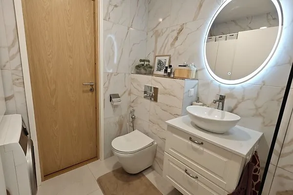 Salles de bain - Modernised Flat with Balcony in Kadriorg, Tallinn