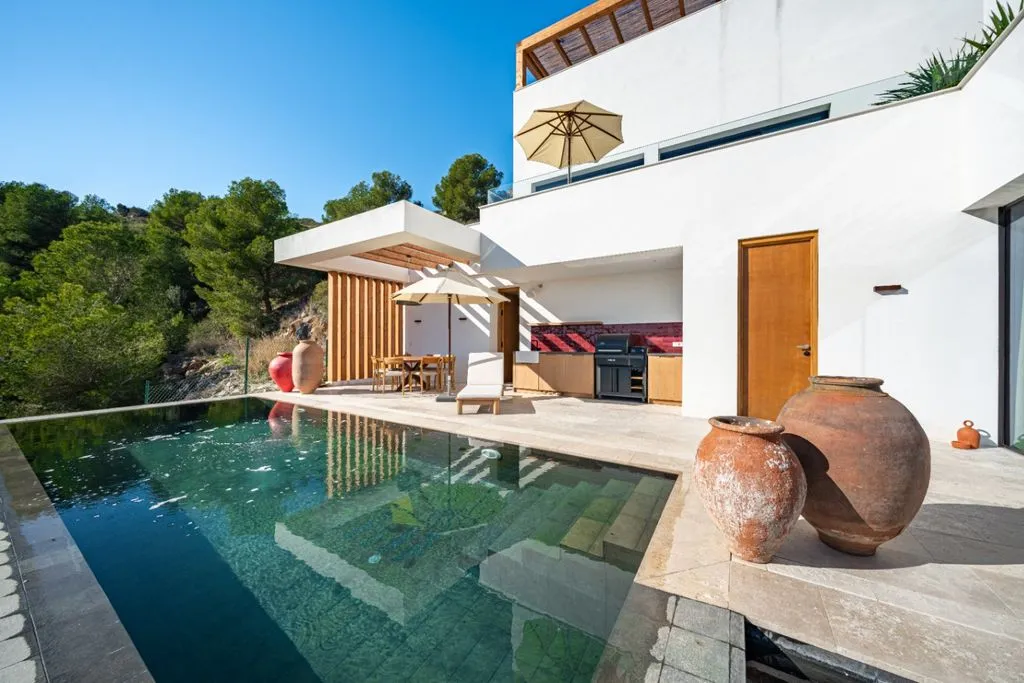 Bassein - Luxury Villa with Infinity Pool in Jávea