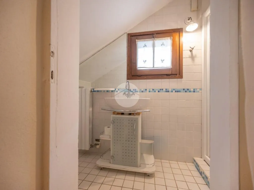 Bagni - Rustic Corte with Pool in Costermano