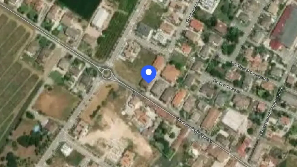 Apartment with Garage in Mozzecane