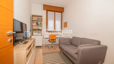 Camere da letto - Rearranged Apartment with Balcony in Modena