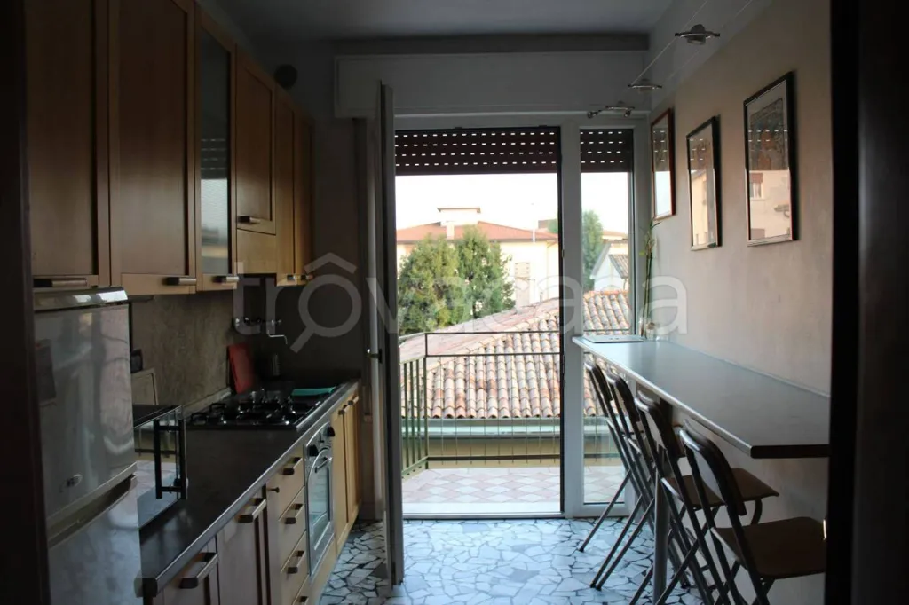 Cuisine - Apartment with Terrace in Padova