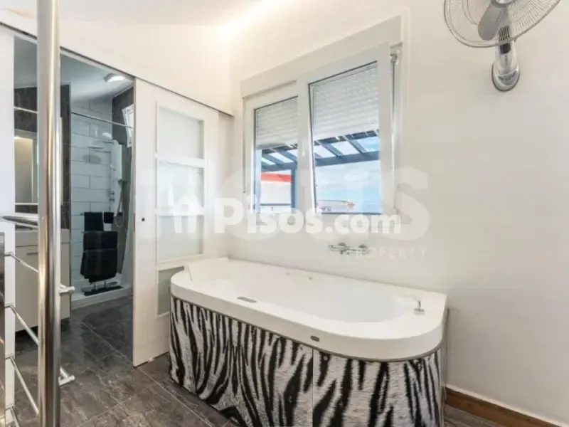 Maison 7 chambres à ES