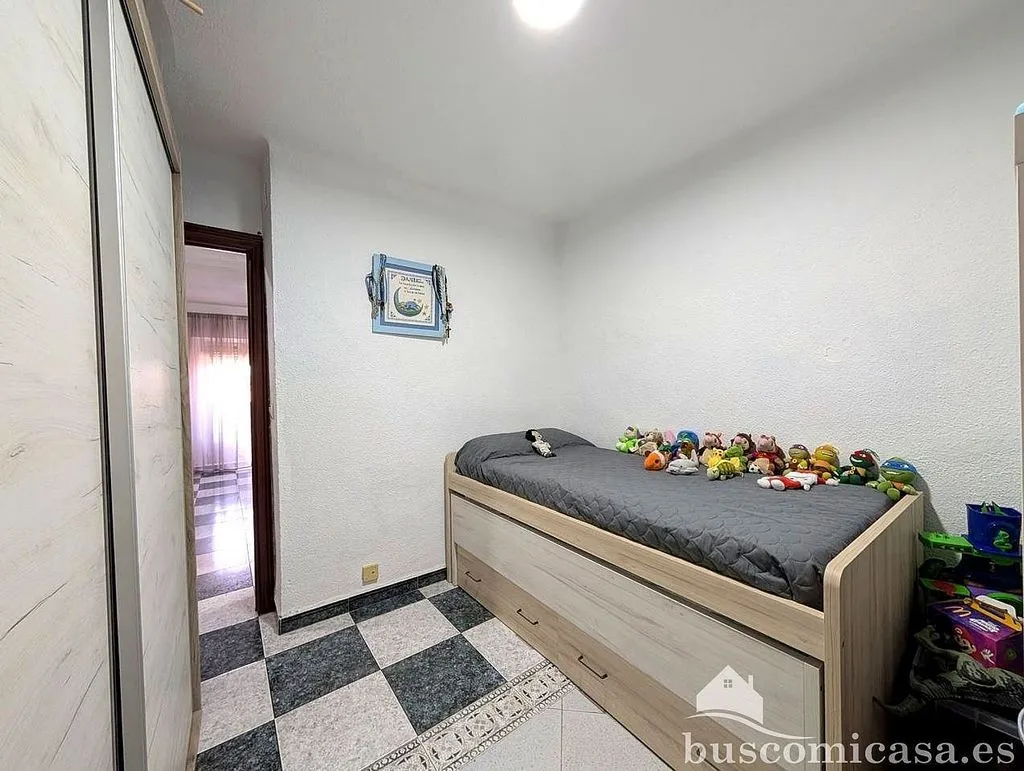 Chambres - City Centre Flat with Balcony in Linares