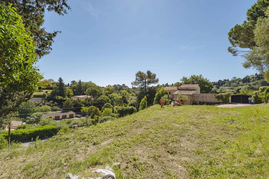 5-toaline maja asukohas Mougins