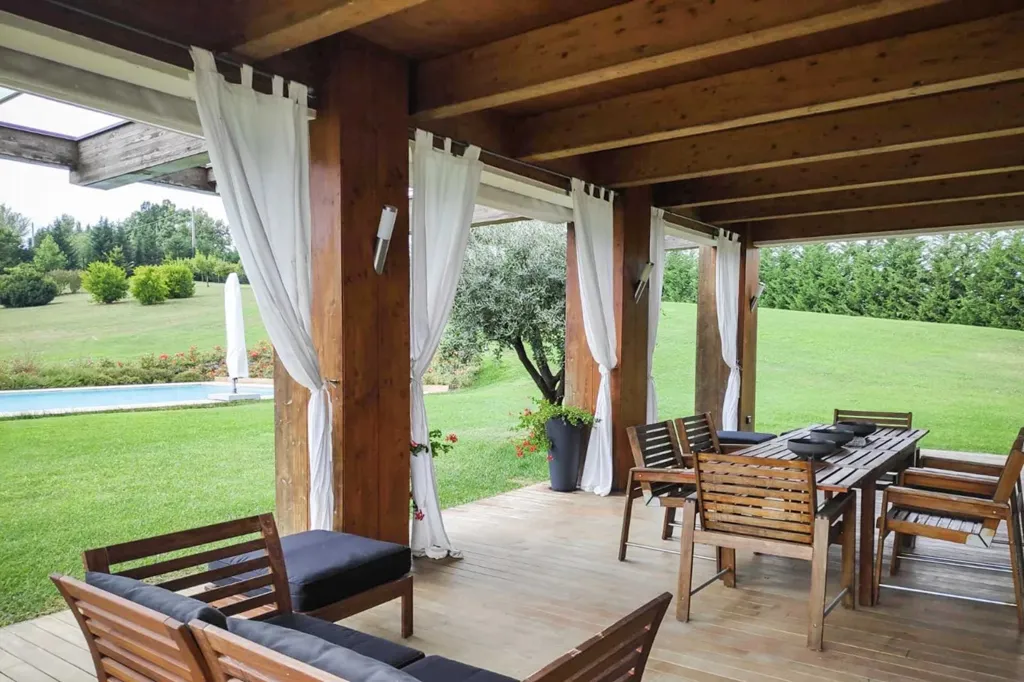 Terrasse - Modern Villa with Pool and Spa near Parma