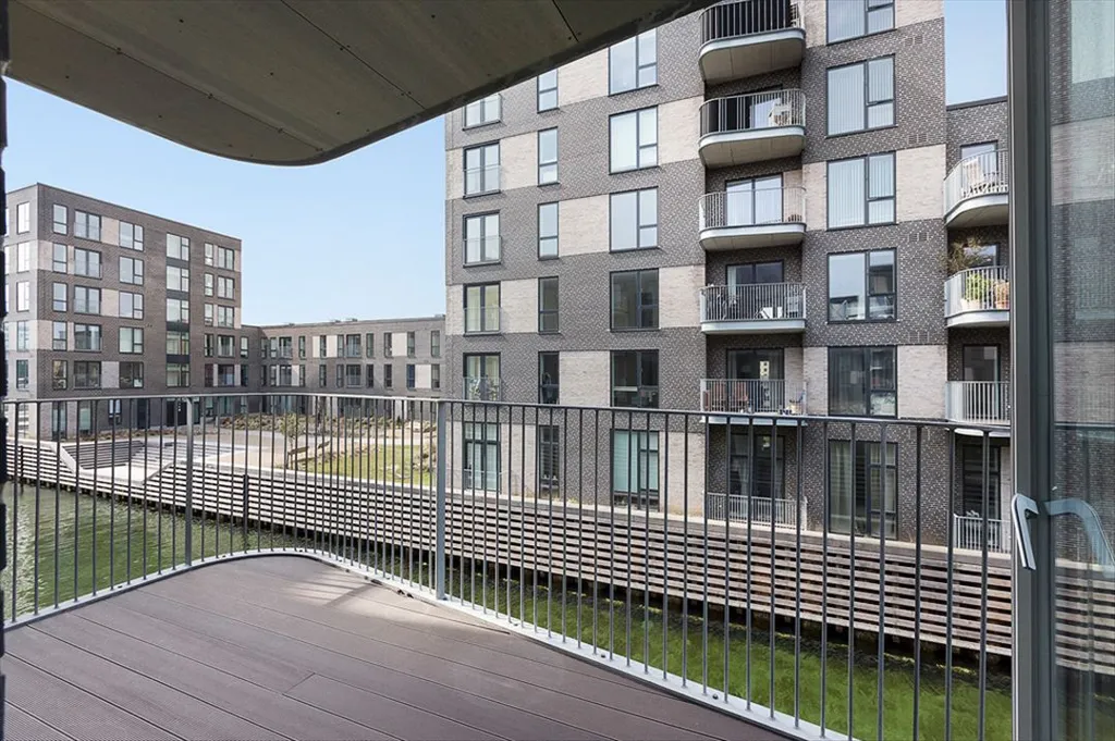 Balcony - Apartment with Water View in Copenhagen Ø