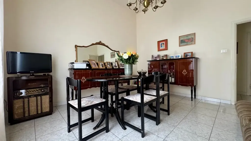Salle à manger - Spacious Apartment with Private Garden in Empoli