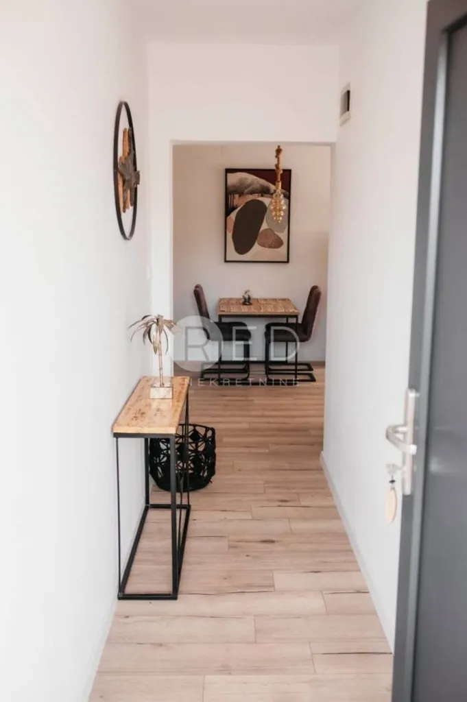 Entrée - Multi-Unit House with Sea View in Kolan