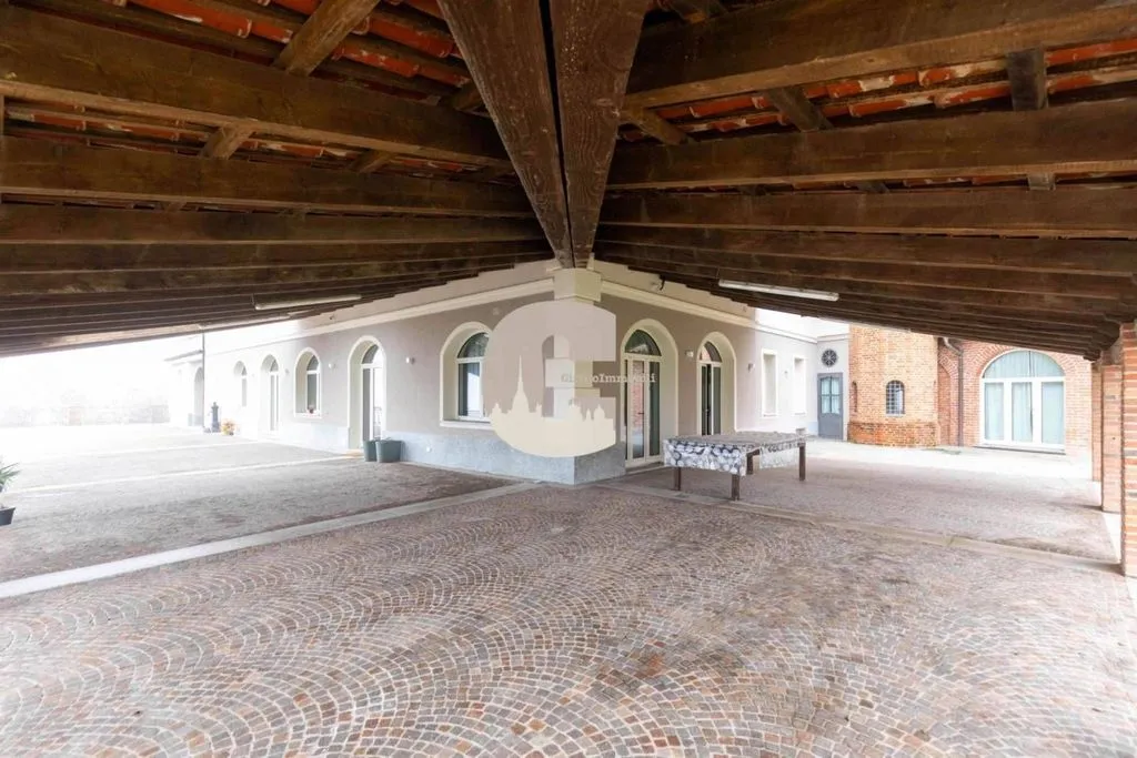 Terrass - Luxury Villa with Panoramic Views in Revigliasco d'Asti