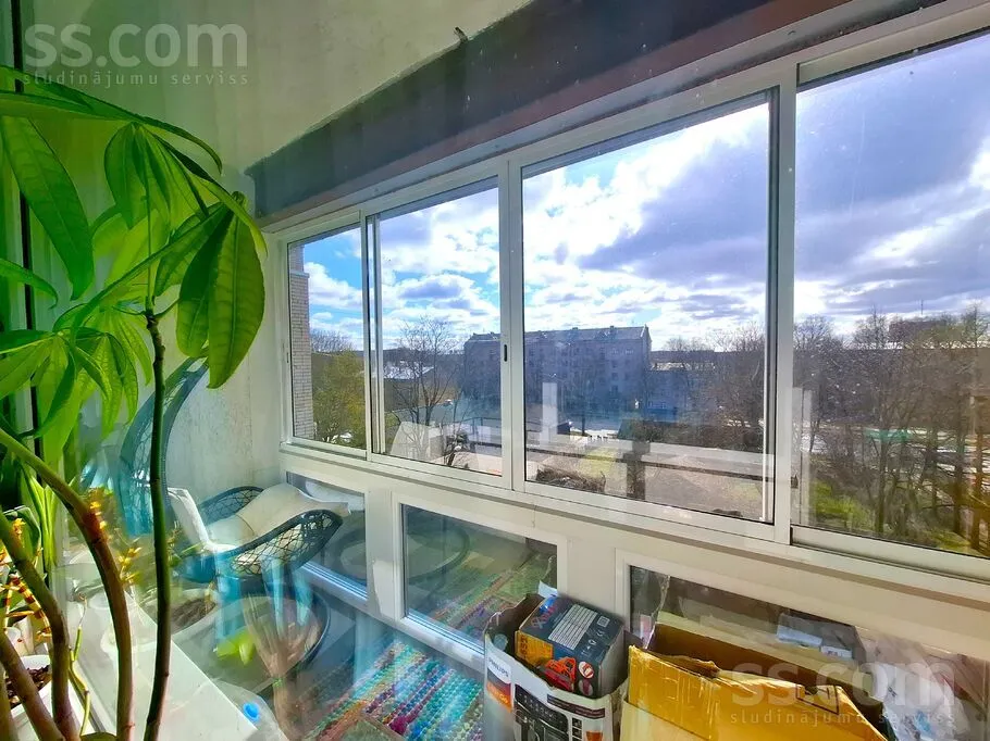 Elutuba - Two-Level Apartment with Panoramic Views in Mežaparks, Riga