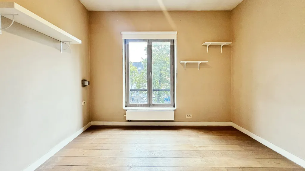 Rooms - Duplex Apartment with City Centre View in Brussels