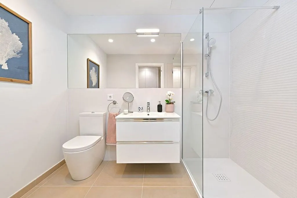 Salles de bain - New Flat with Pool in La Zubia