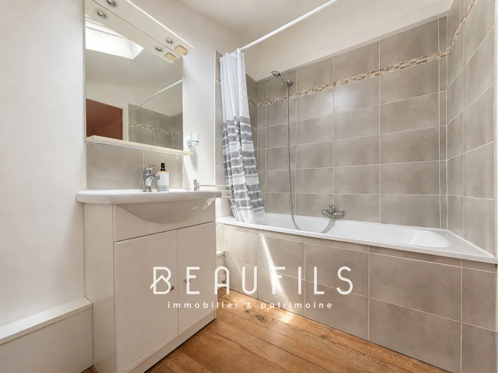 Salles de bain - Maison de Ville avec Patio à Montpellier Gare Saint-Roch