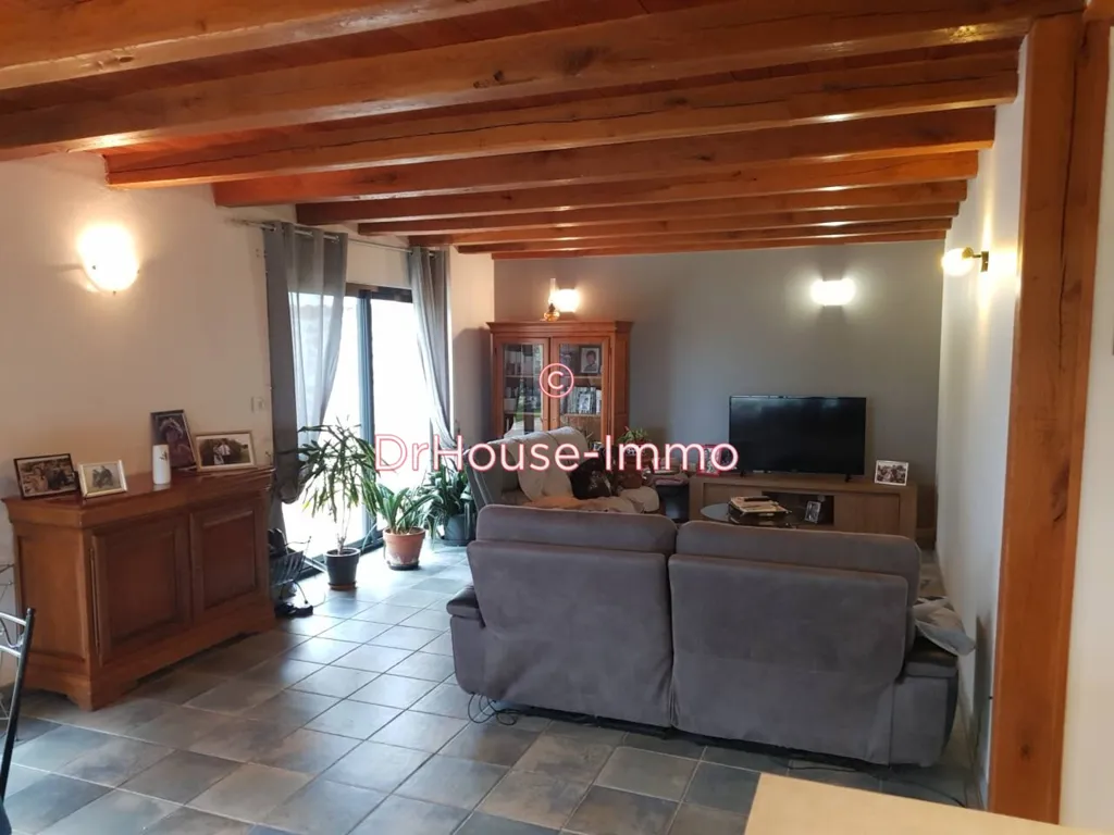 Elutuba - Historic Farmhouse with Pool in Verteillac