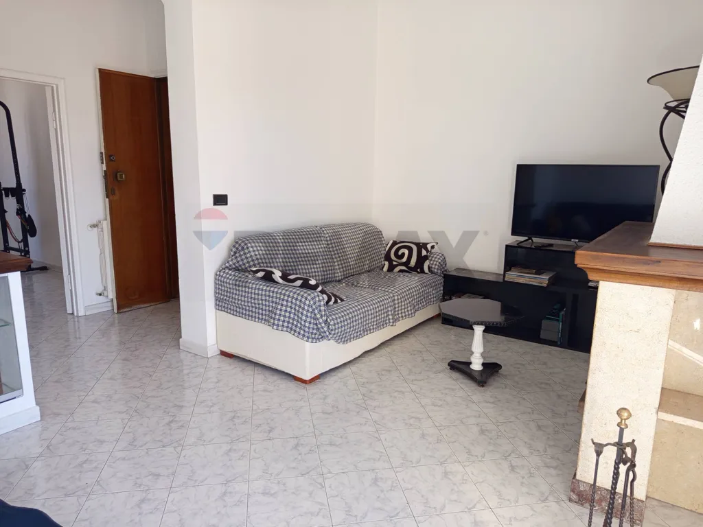 Elutuba - Apartment with Sea View Terrace in Central Piombino