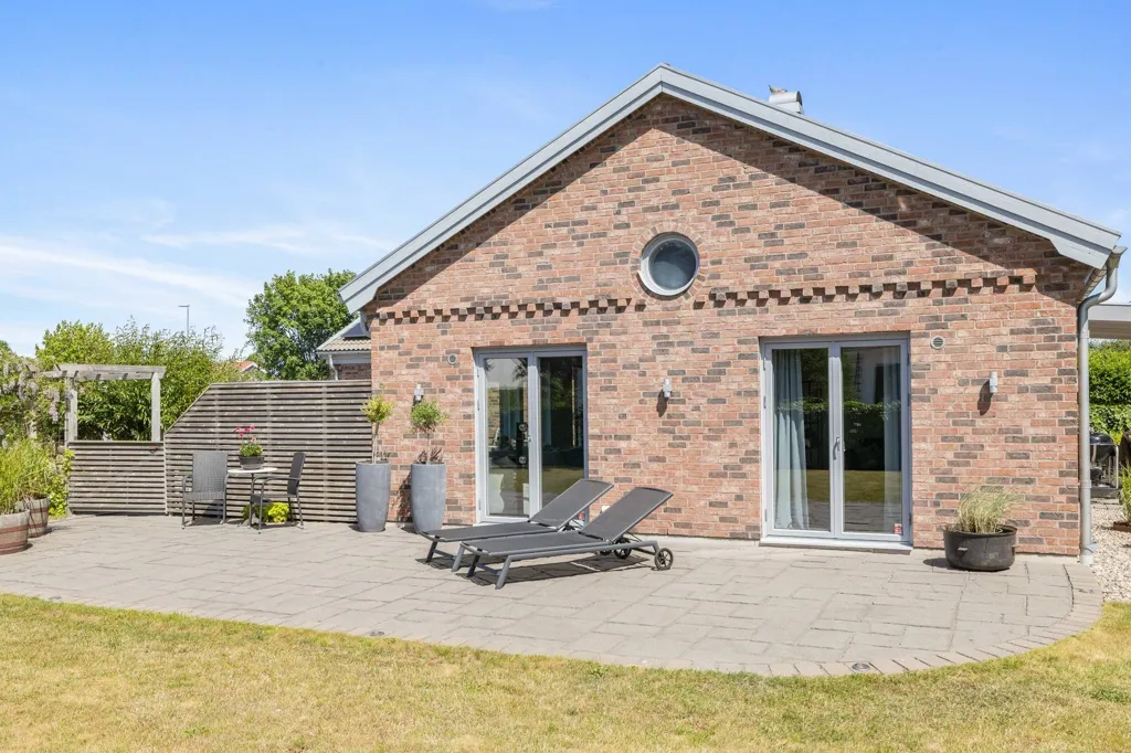Terrass - Modern Villa with Sea View in Nybrostrand