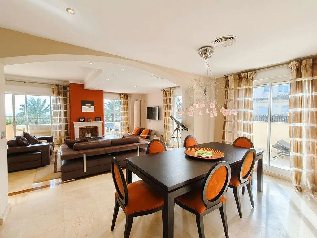 Salle à manger - Duplex with Sea View and Pool in Sotogrande