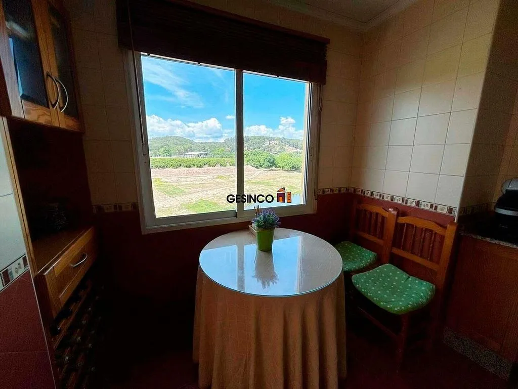 Salle à manger - Duplex with Terrace and Balcony in Manuel