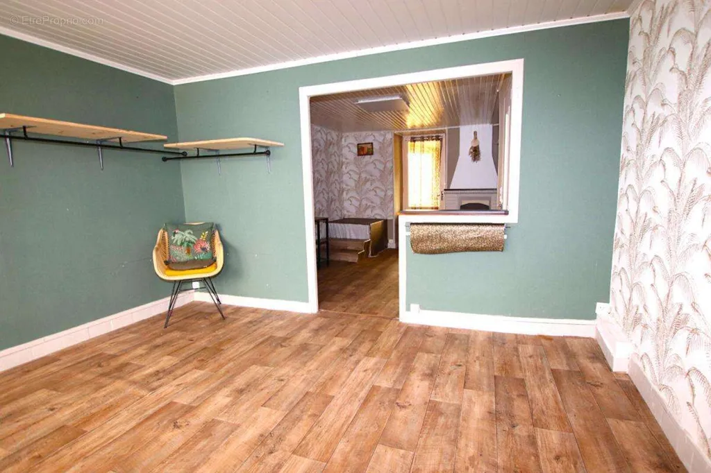 10-room apartment in Saint-Rome-De-Tarn