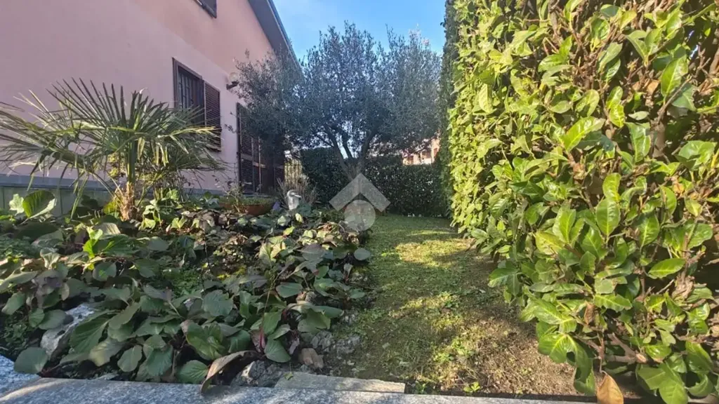 Aed - Signorile Villa with Garden in Opera