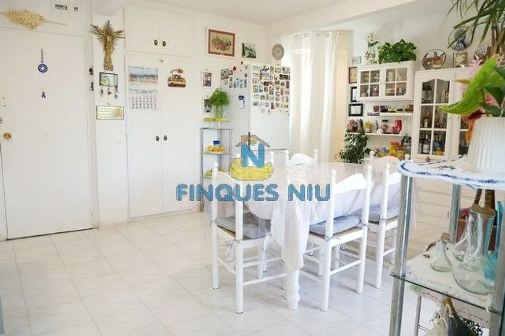 Dining Room - Apartment with Pool in Platja d'Aro