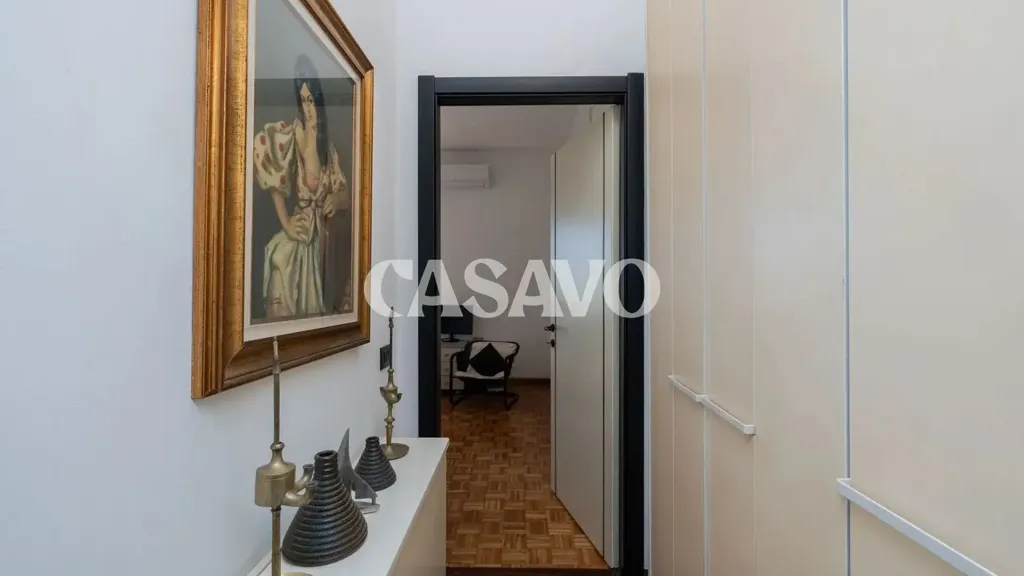 hallway_entrance