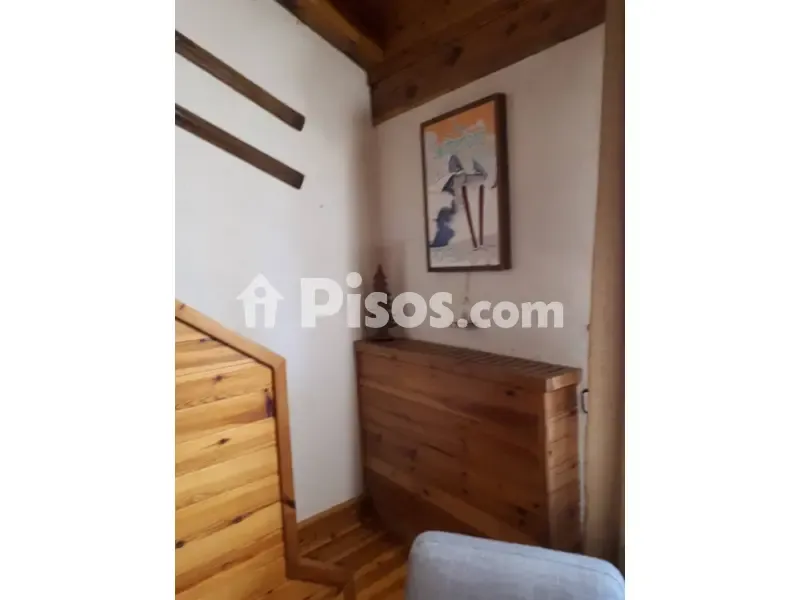 Pièces - Rustic Apartment with Mountain Views in El Tarter