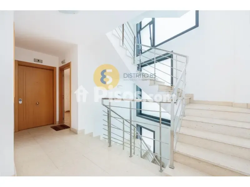Toad - Modern Flat with Garden View in O Rosal