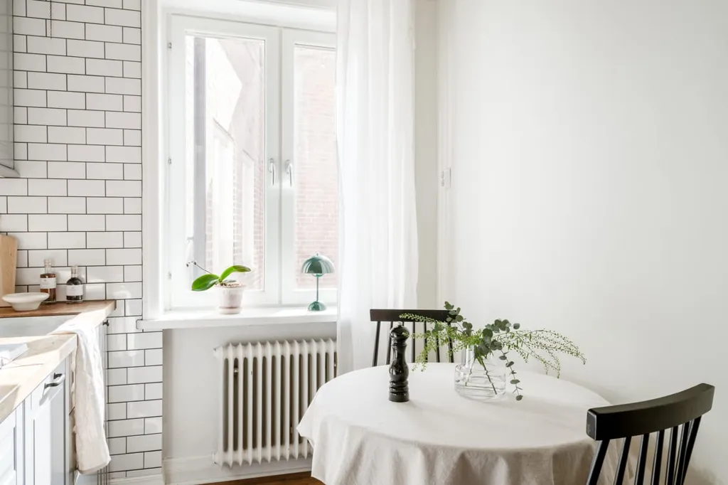 Salle à manger - 1930s Flats with Lift in Värnhem