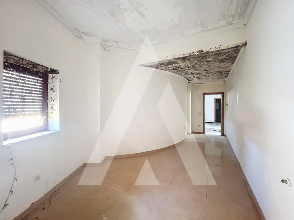 Rooms - Isolated House with Indoor Pool in Pombal