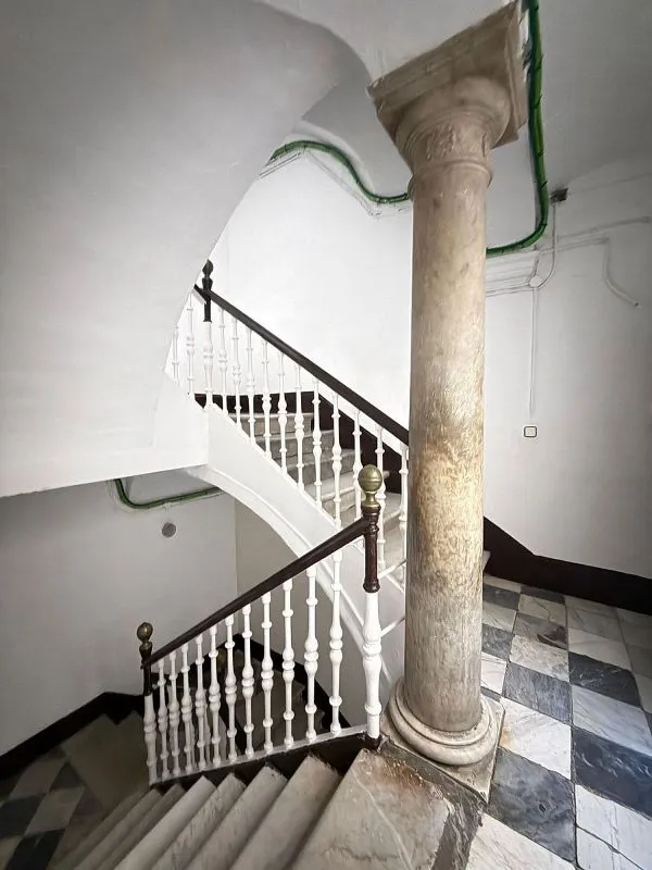 Pièces - Reformed Apartment with Balcony in Cádiz