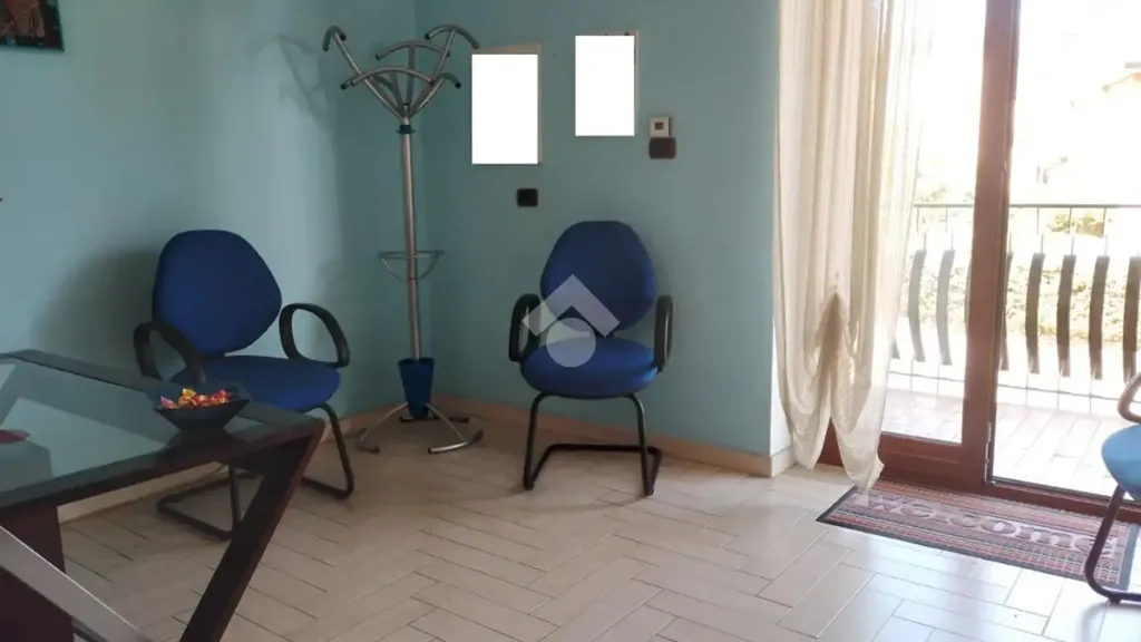 Salle à manger - Apartment with Balcony in Castrolibero